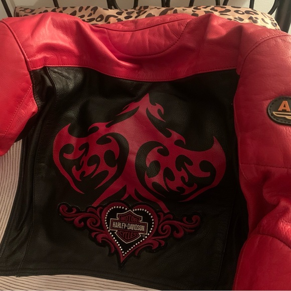 🔥  Akoury Genuine Leather Motorcycle Jacket – Vintage Biker Style 🔥 - Picture 2 of 14